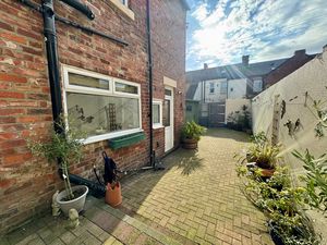 Photo 10- click for photo gallery